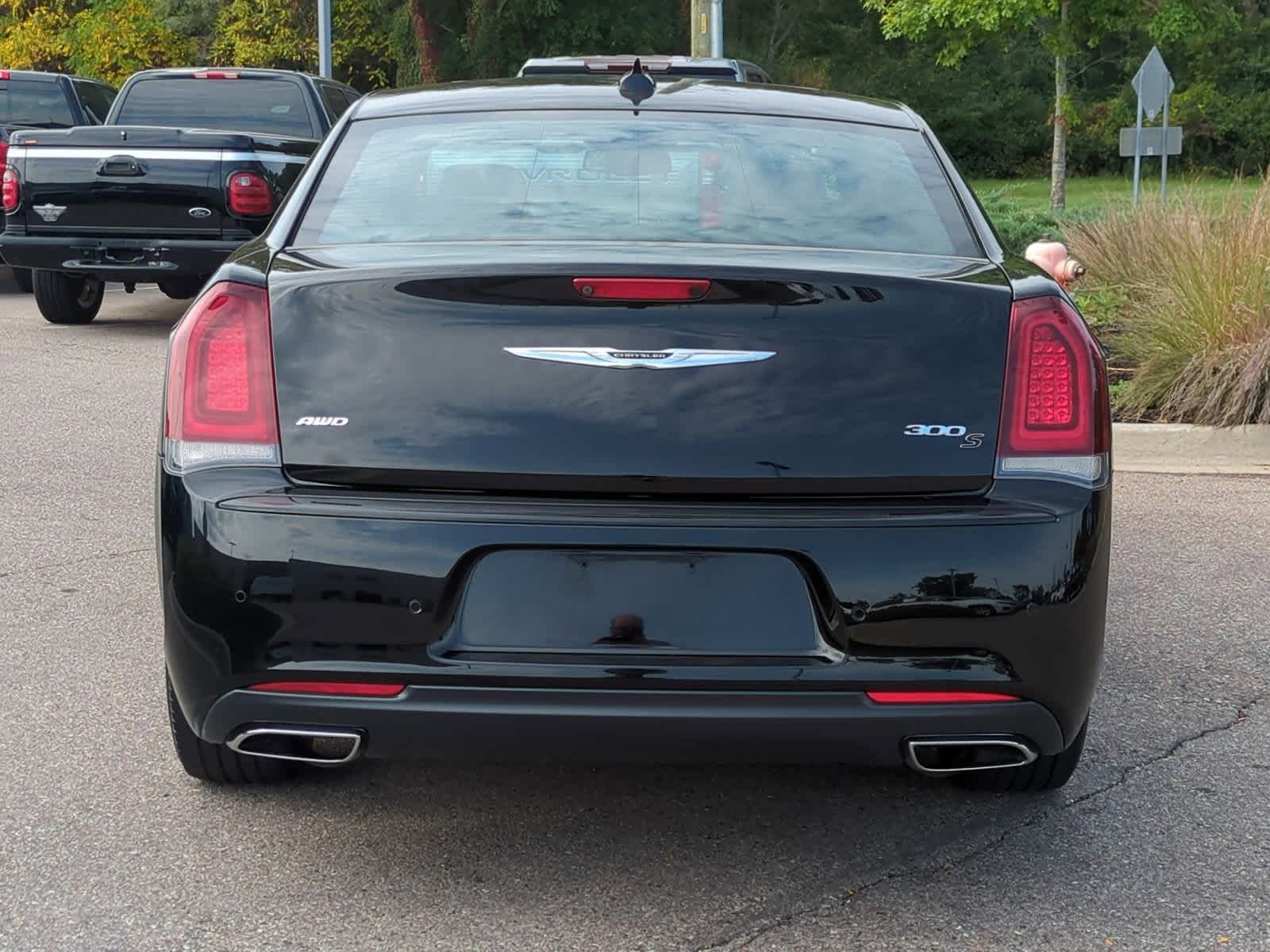 Thumbnail: 2018 Chrysler 300 - 7