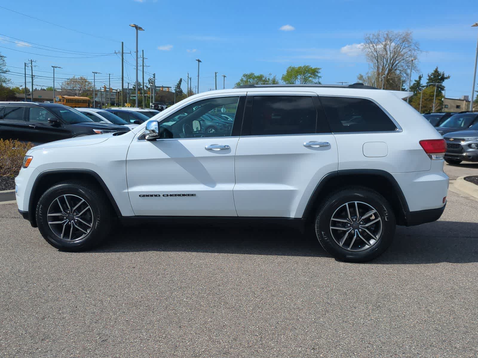 Thumbnail: 2019 Jeep Grand Cherokee - 5