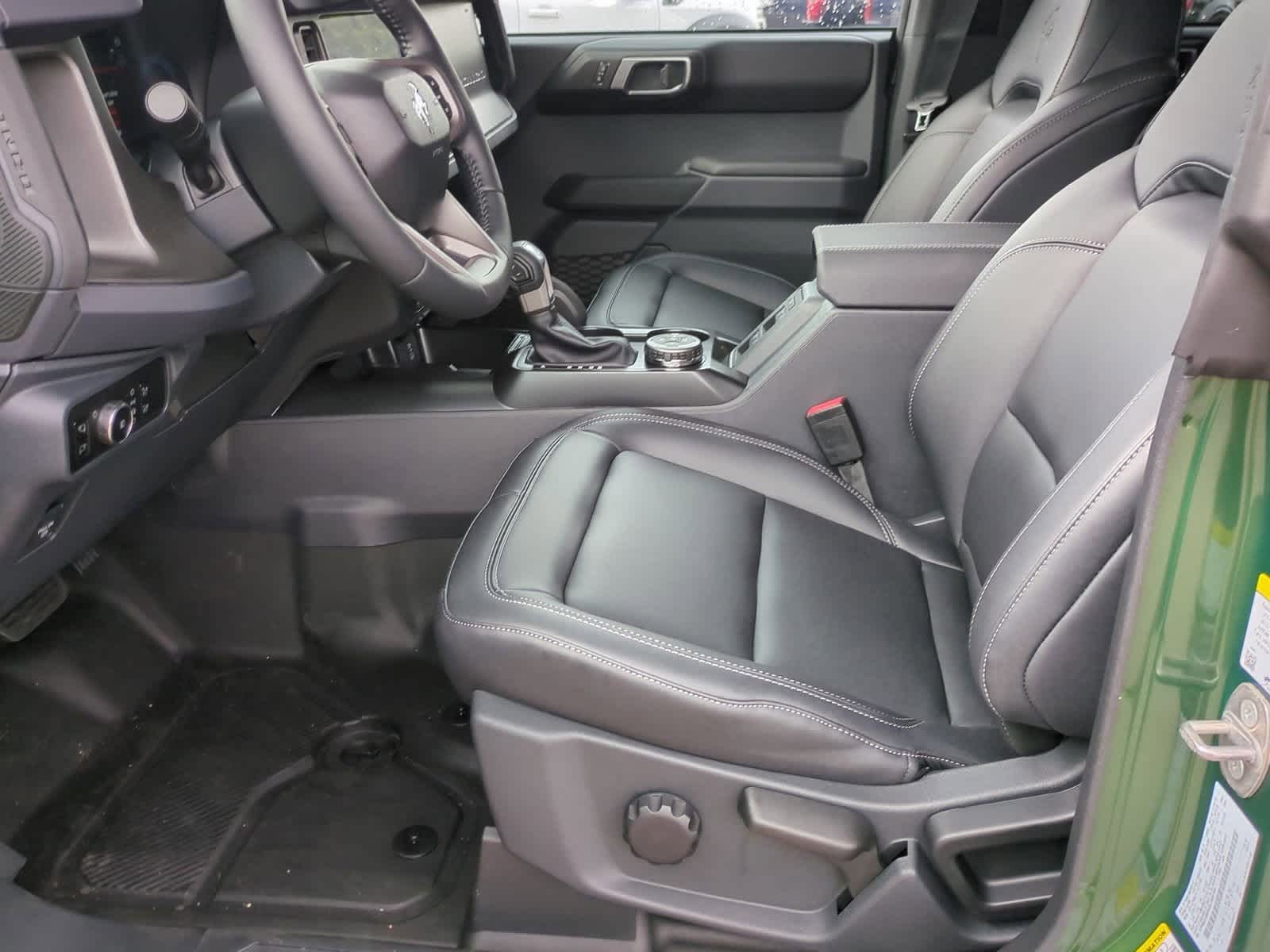 Thumbnail: 2025 Ford Bronco - 16