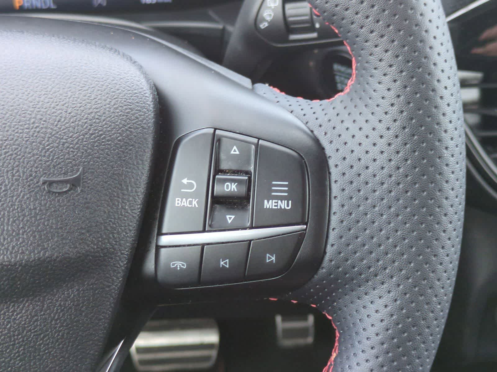 Thumbnail: 2023 Ford Escape - 24