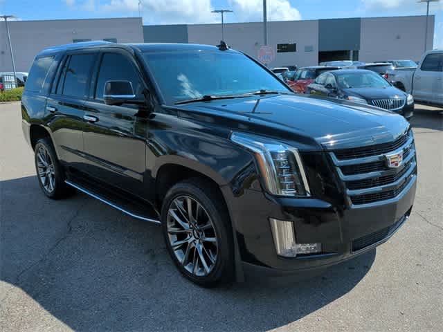 2020 Cadillac Escalade Luxury -
                Waterford, MI