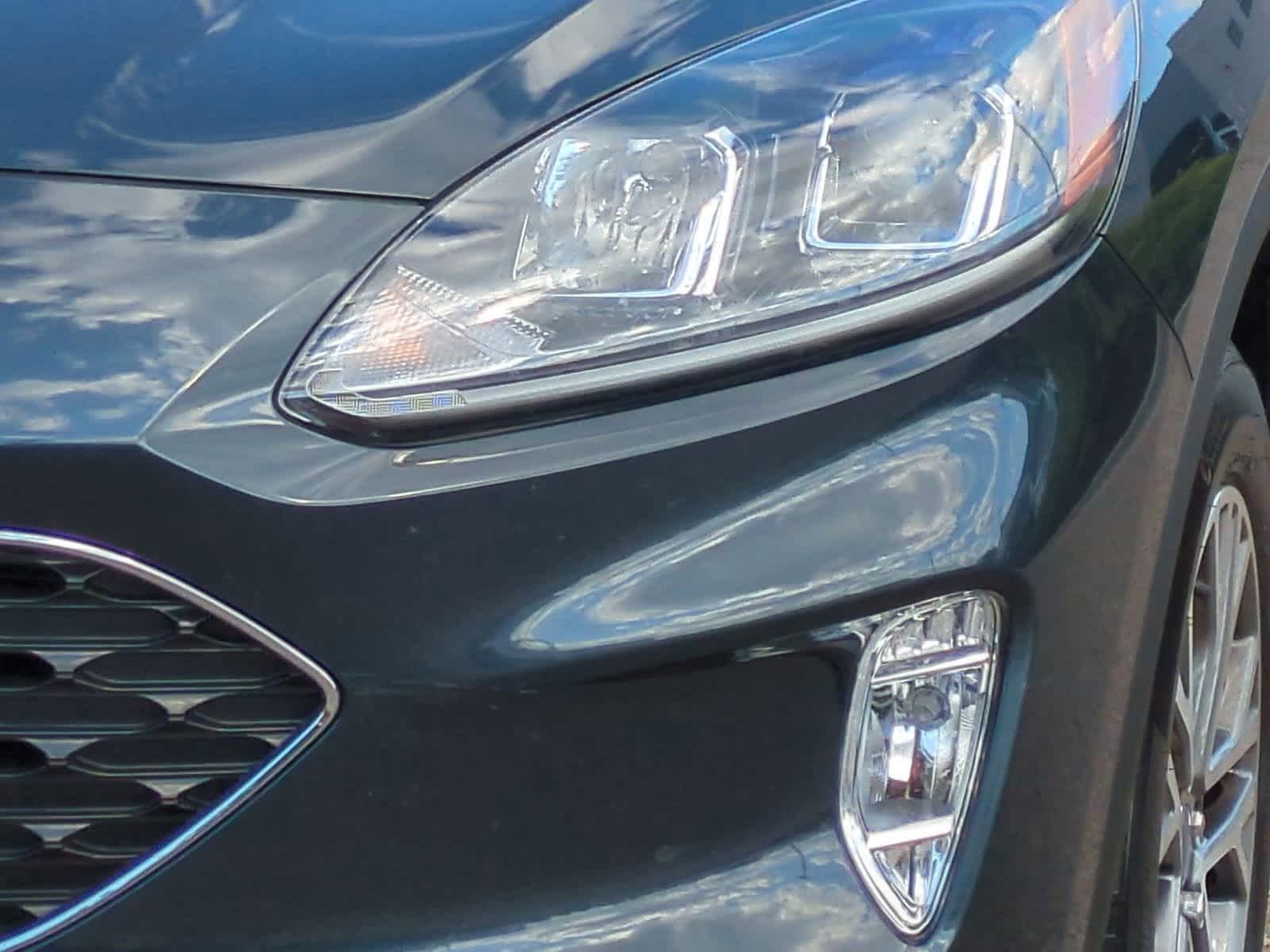 Thumbnail: 2022 Ford Escape - 11