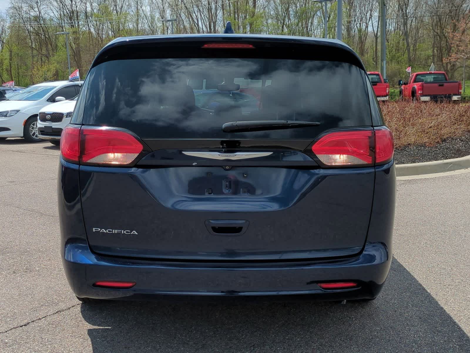 2017 Chrysler Pacifica Touring 7