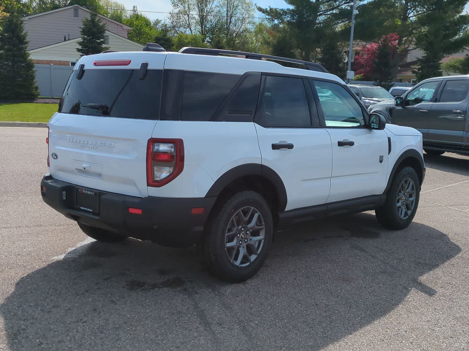 Thumbnail: 2026 Ford Bronco Sport - 8