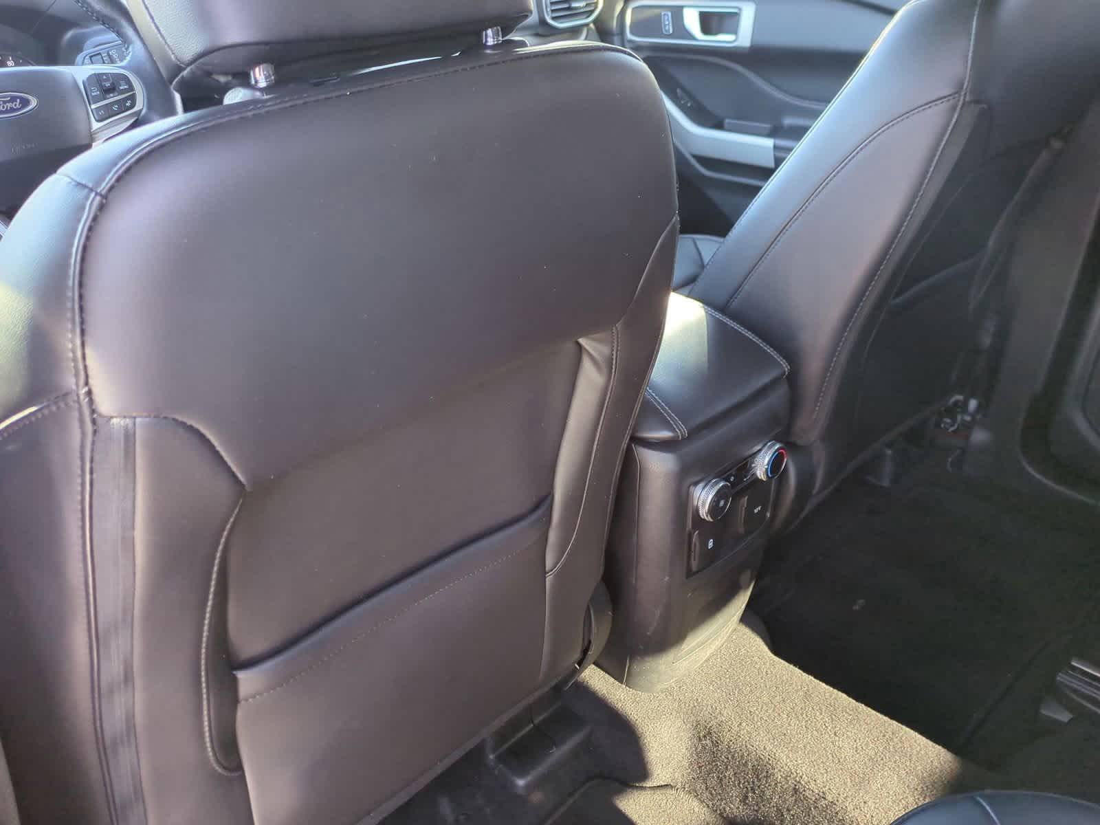 Thumbnail: 2022 Ford Explorer - 18