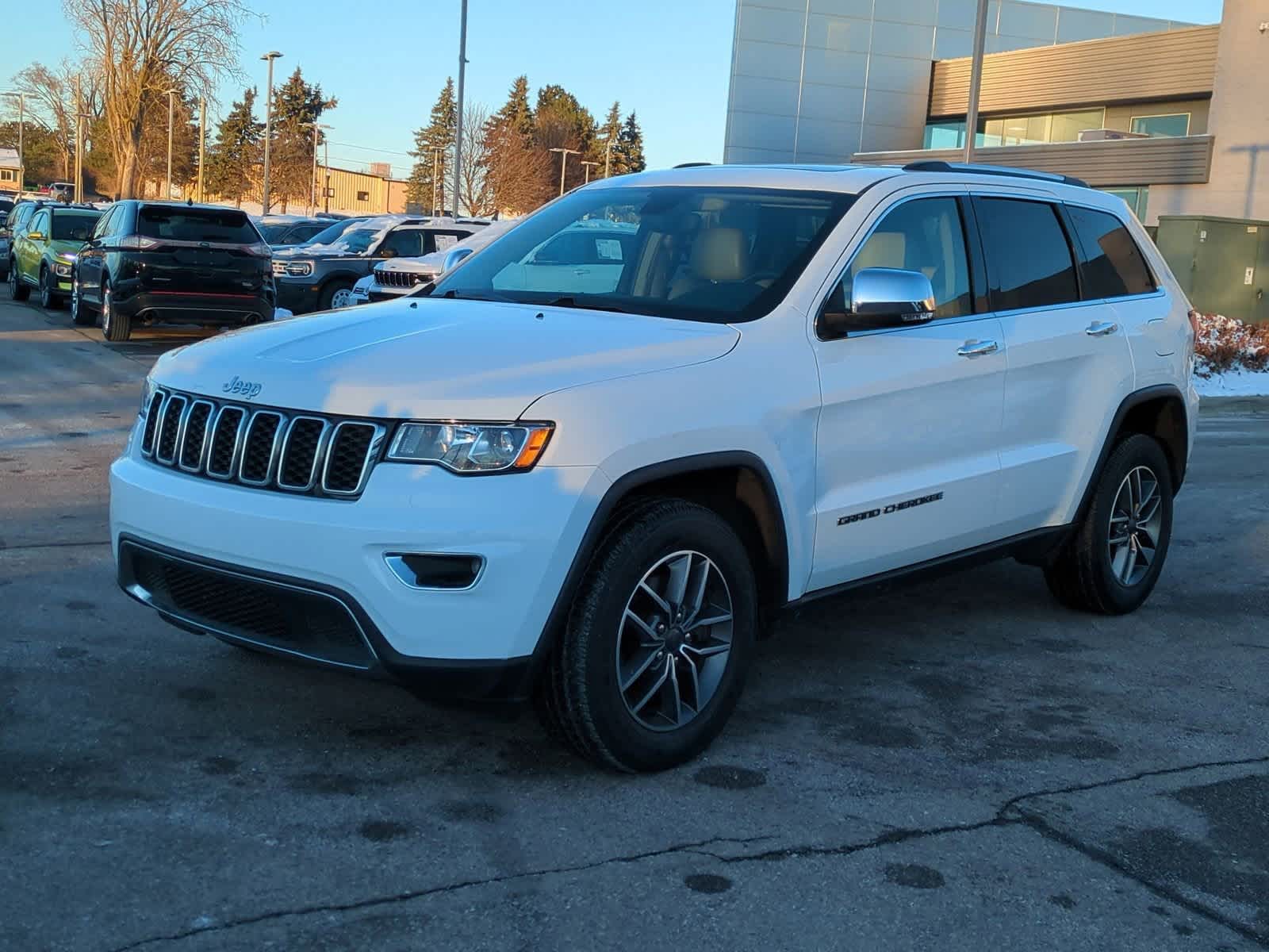 Thumbnail: 2020 Jeep Grand Cherokee - 4