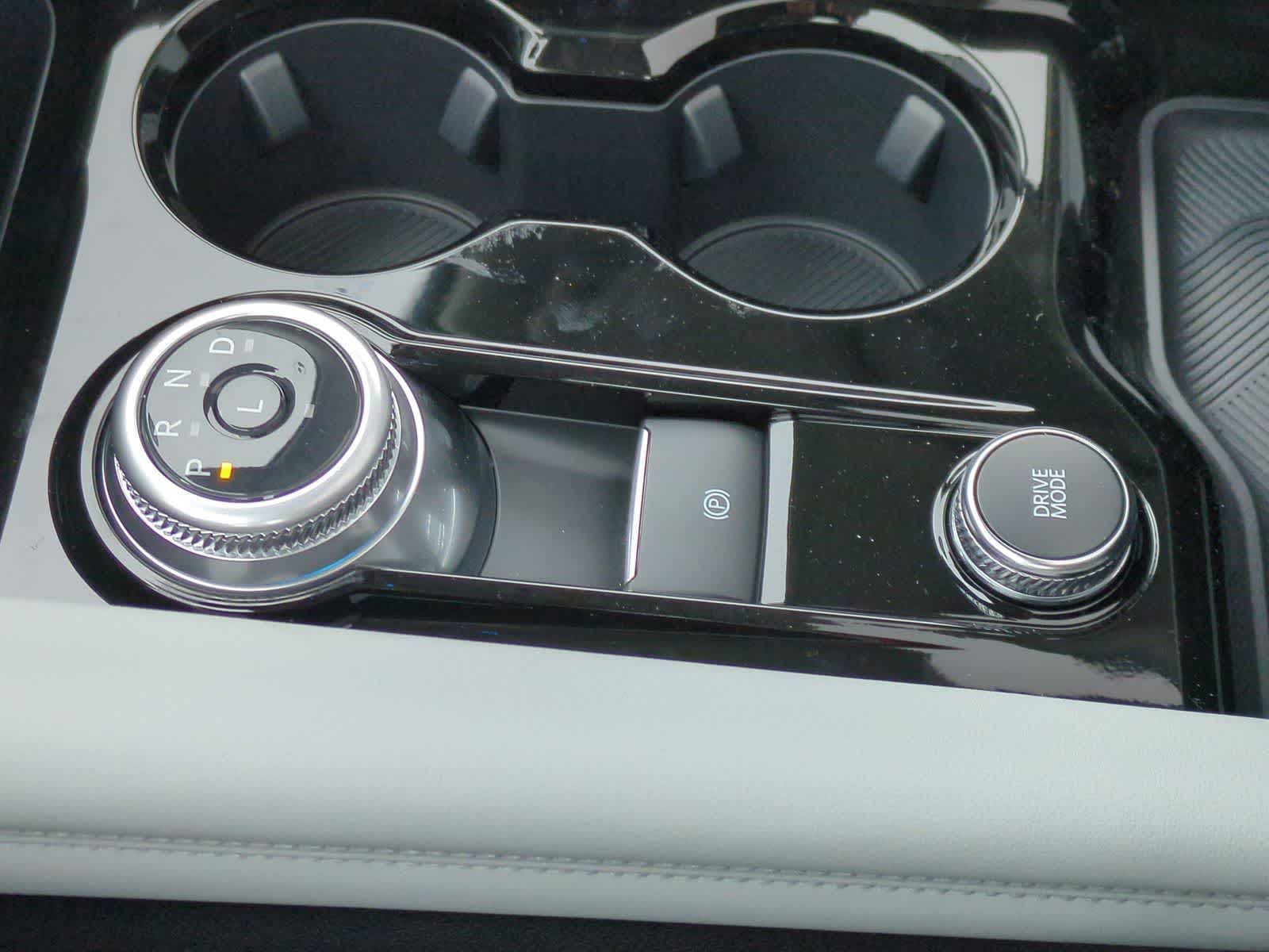 Thumbnail: 2026 Ford Explorer - 35