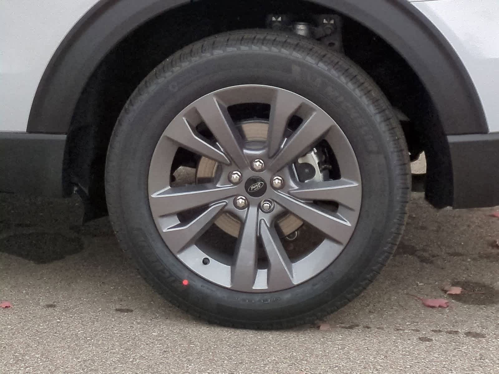 Thumbnail: 2026 Ford Explorer - 14