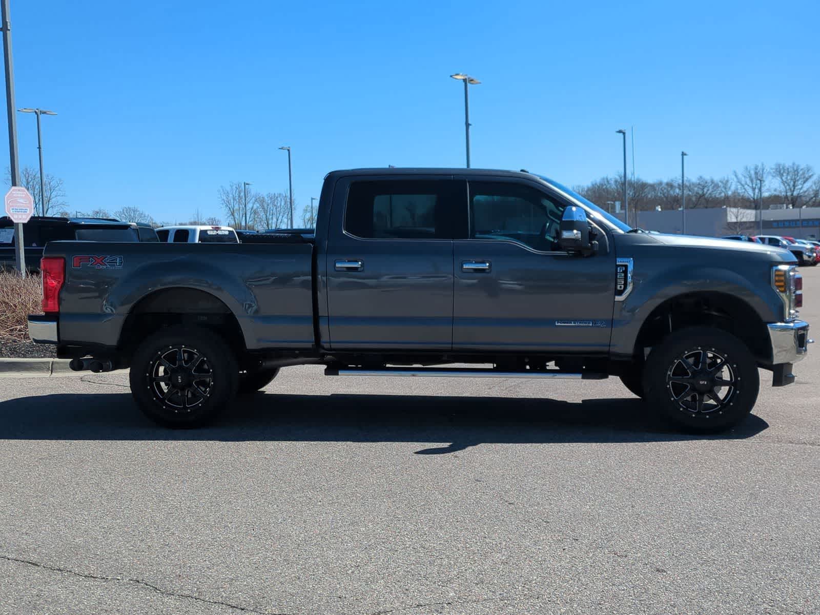 Thumbnail: 2018 Ford Econoline - 9