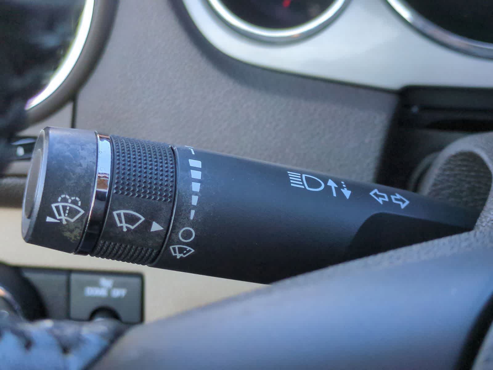 Thumbnail: 2010 Buick Enclave - 27