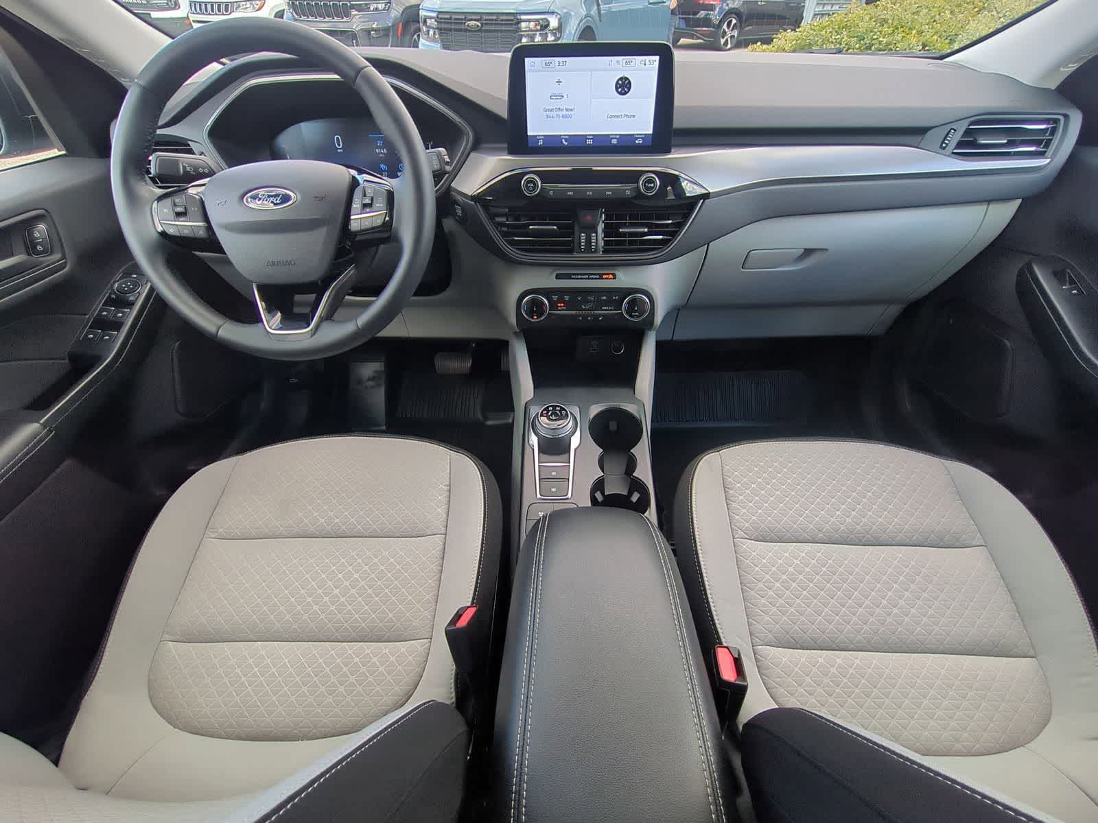 Thumbnail: 2023 Ford Escape - 15