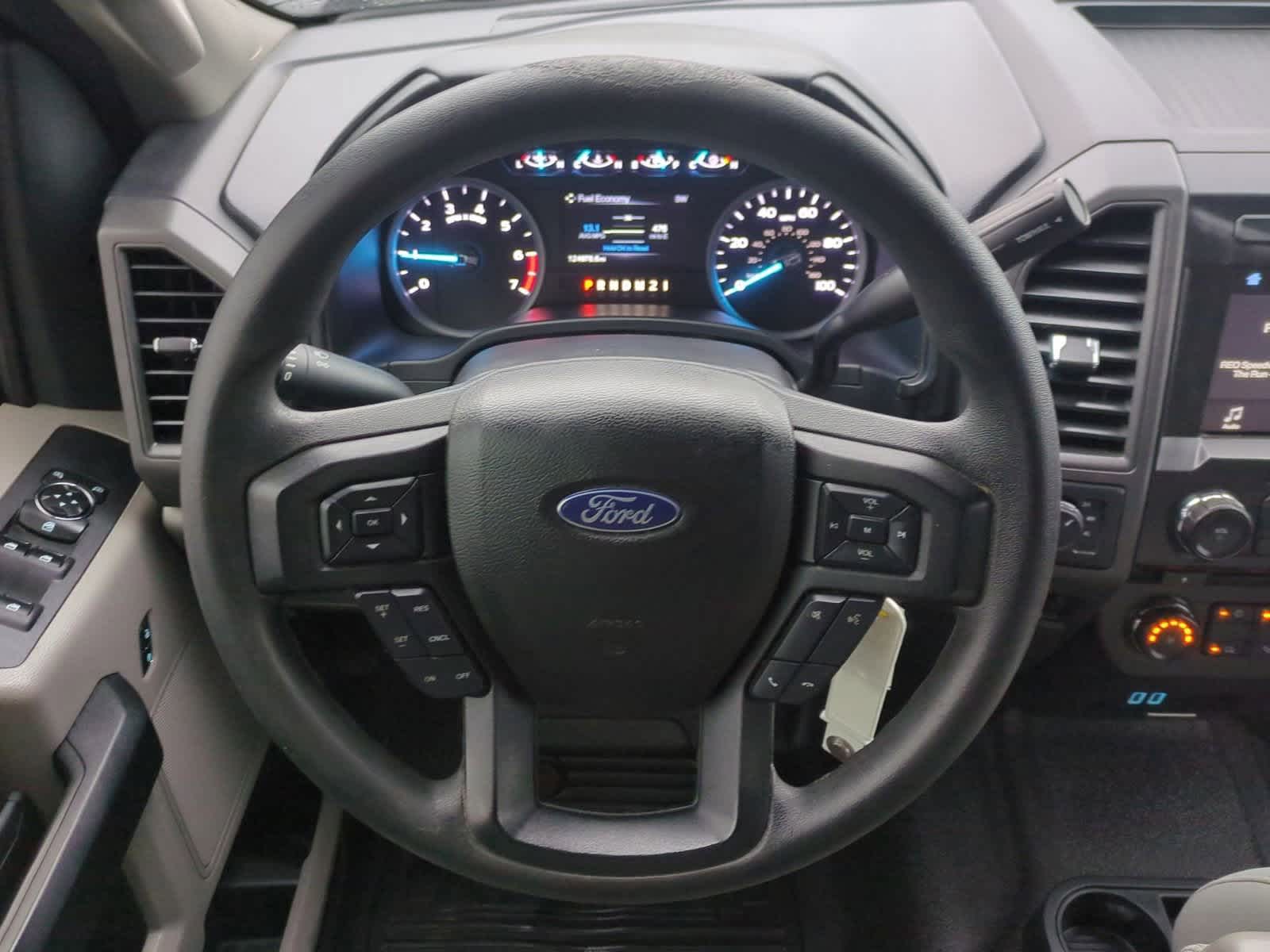 Thumbnail: 2018 Ford Econoline - 22