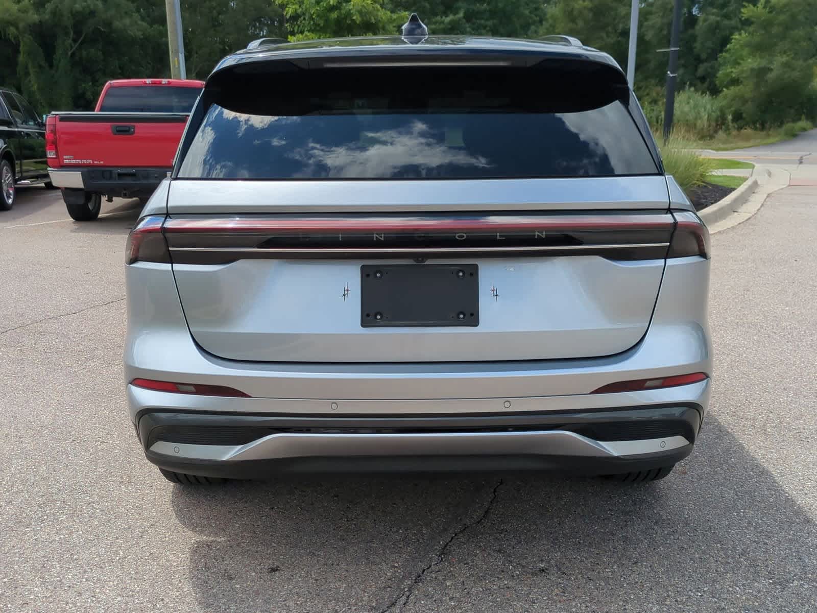 Thumbnail: 2024 Lincoln Nautilus - 7