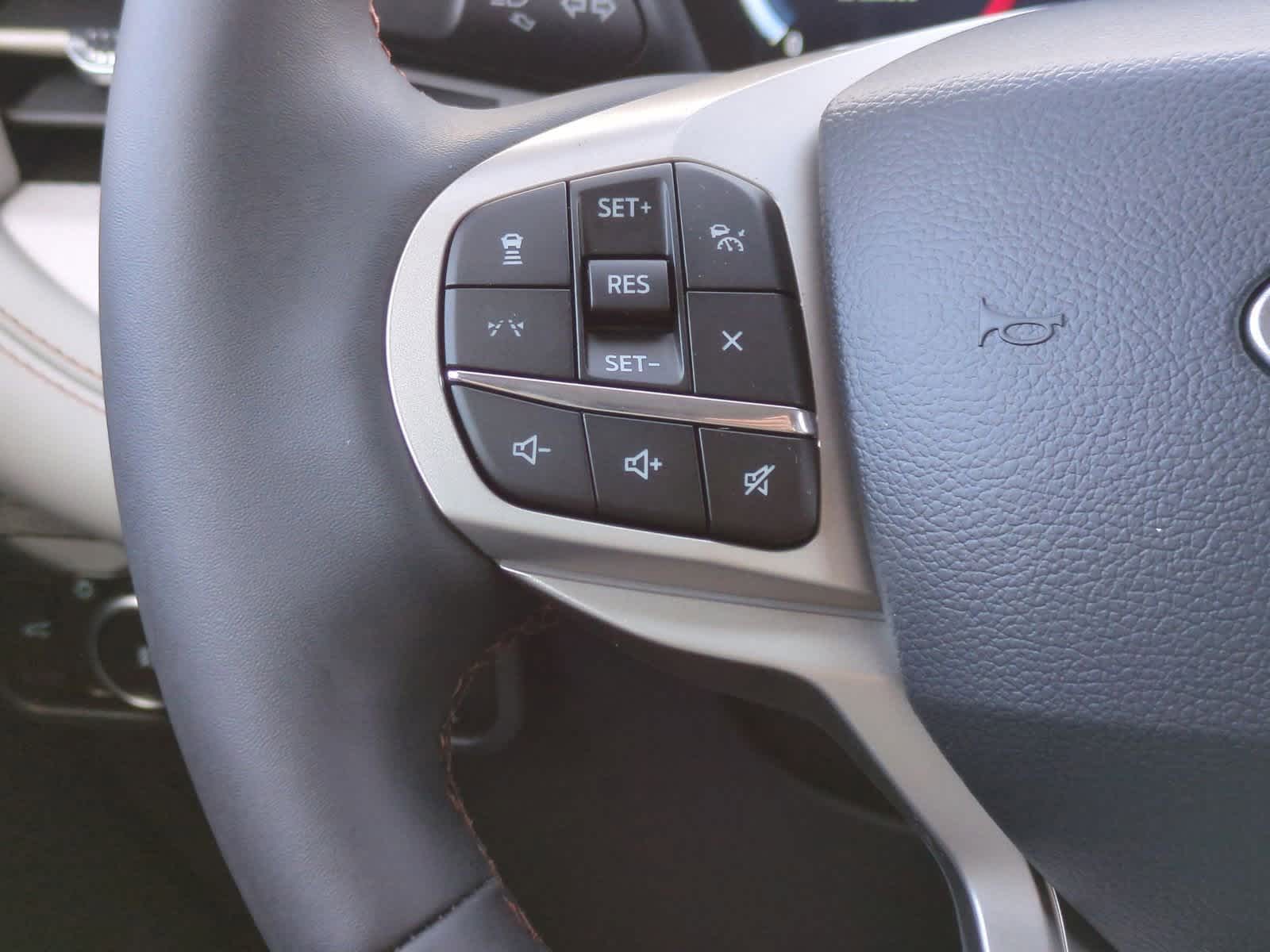 Thumbnail: 2026 Ford Explorer - 25