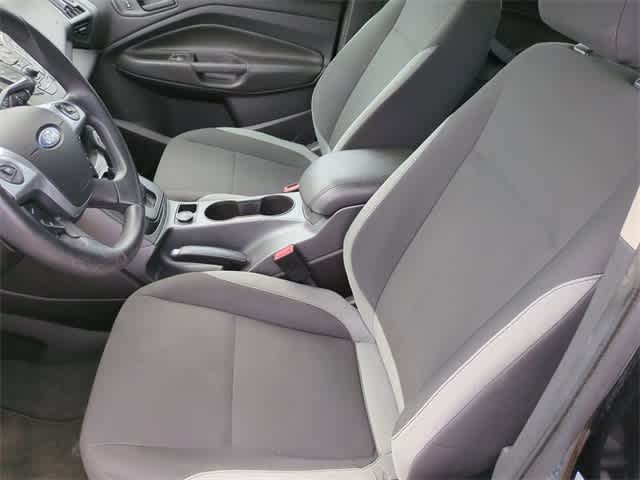 2013 Ford Escape S 16