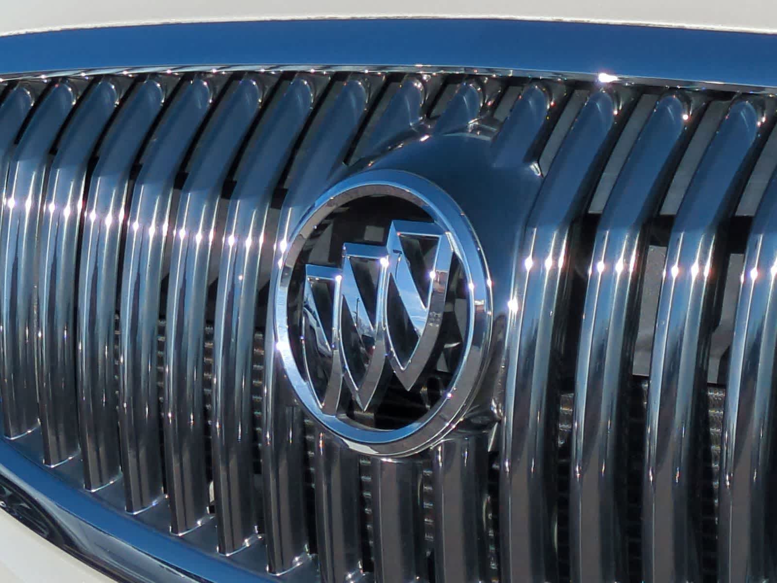 Thumbnail: 2010 Buick Enclave - 12