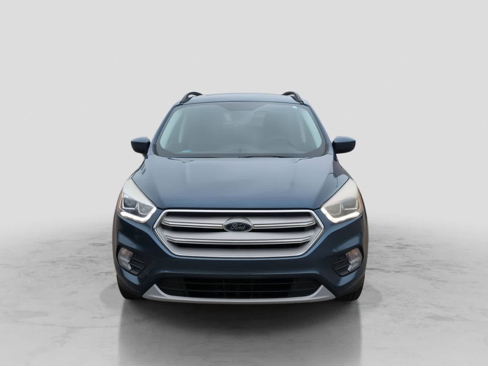 Thumbnail: 2018 Ford Escape - 3