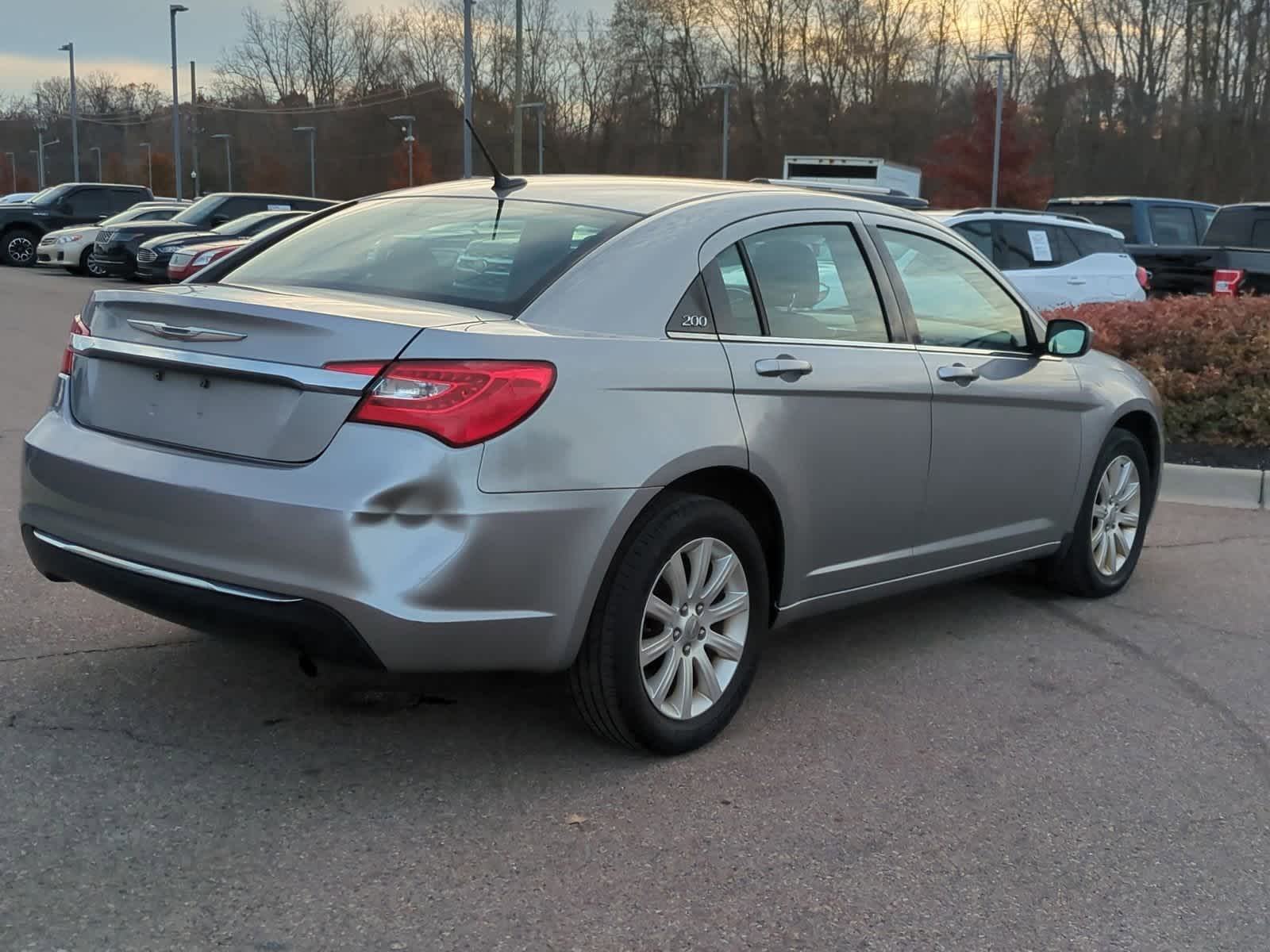 Thumbnail: 2013 Chrysler 200 - 8