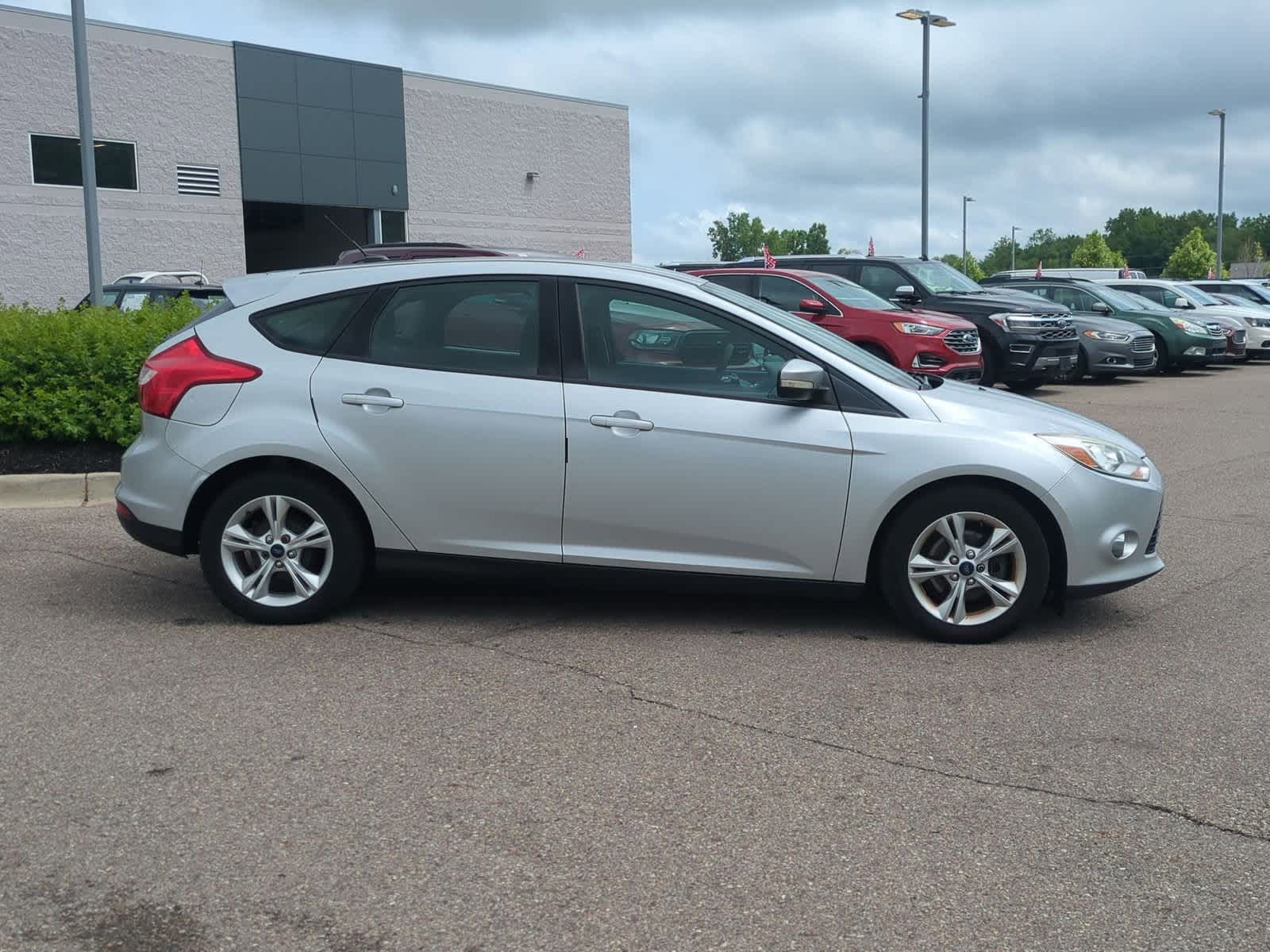 Thumbnail: 2013 Ford Focus - 9
