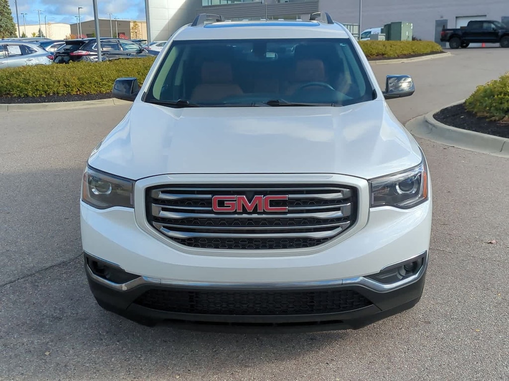 Used 2017 GMC Acadia SLT SUV