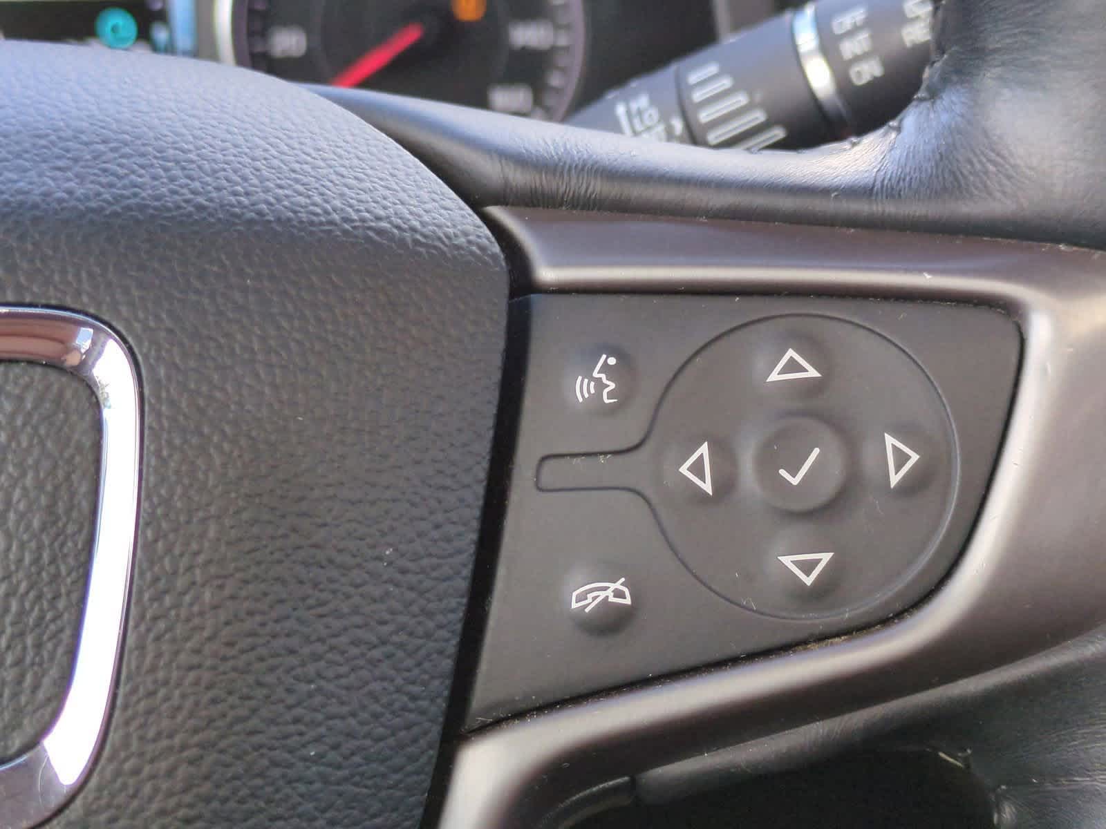 Thumbnail: 2017 GMC Acadia - 26