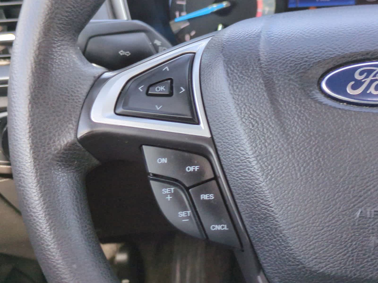 Thumbnail: 2014 Ford Fusion - 25