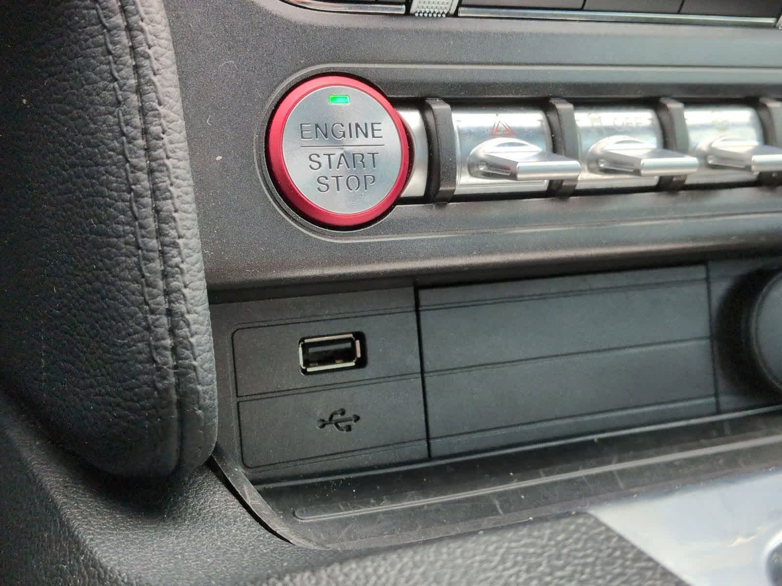 Thumbnail: 2019 Ford Mustang - 30