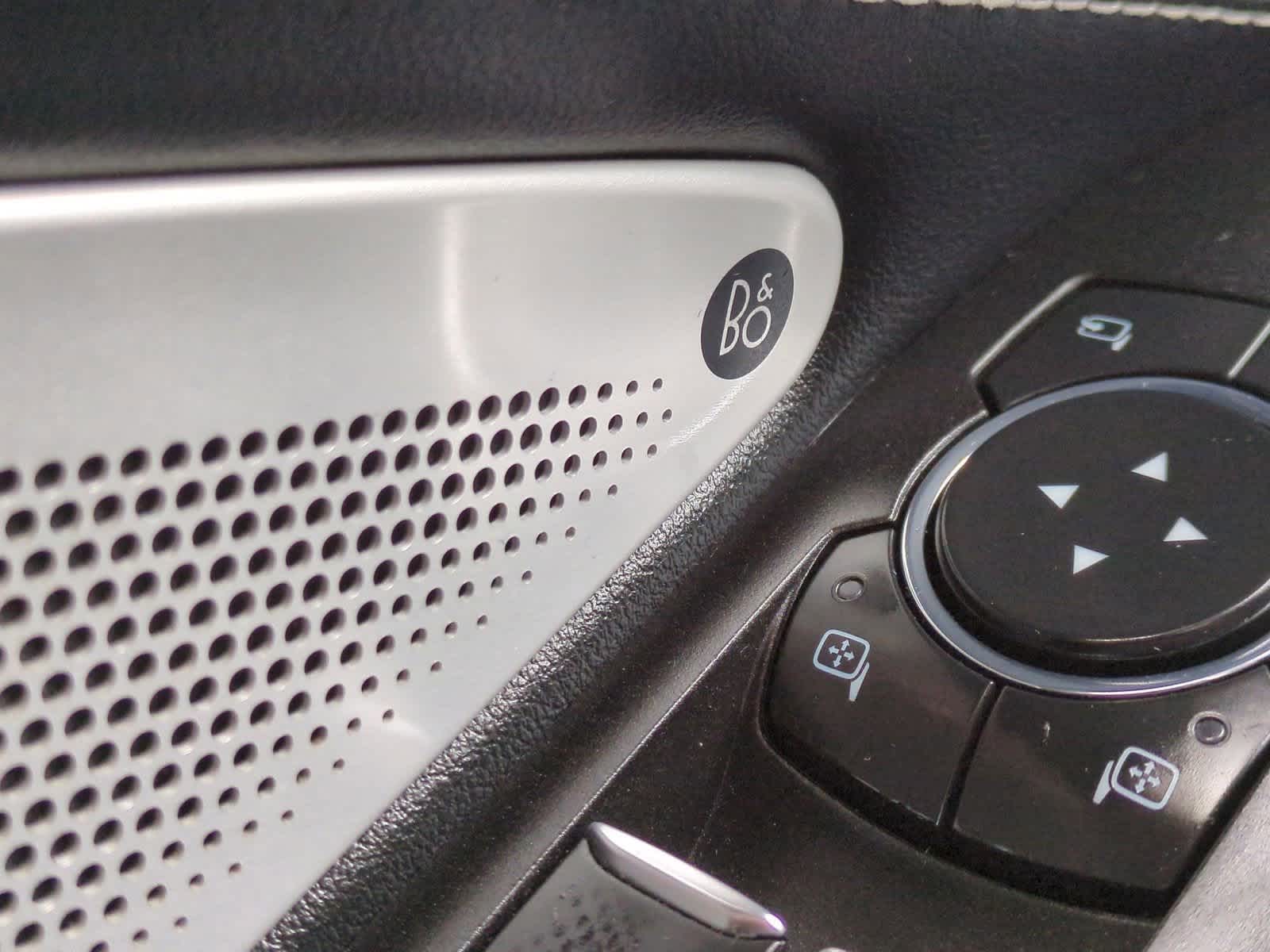 Thumbnail: 2022 Ford Explorer - 34