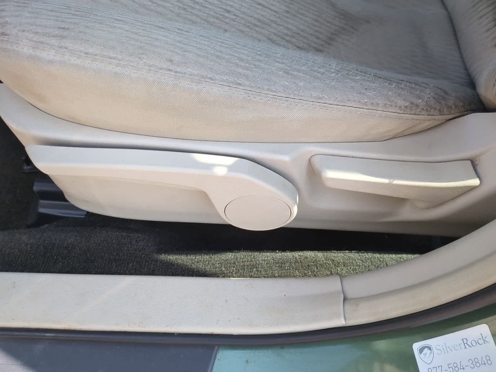 Thumbnail: 2012 Subaru Outback - 17