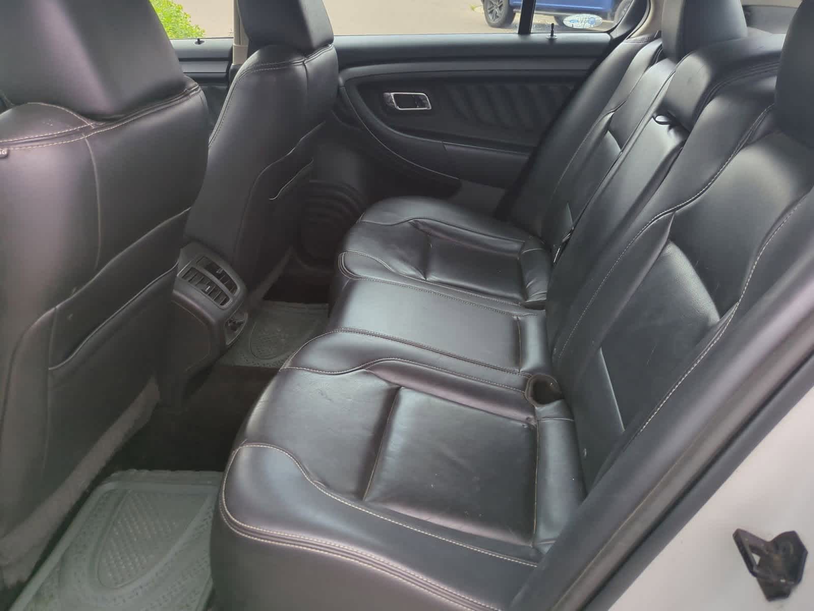 Thumbnail: 2012 Ford Taurus - 20