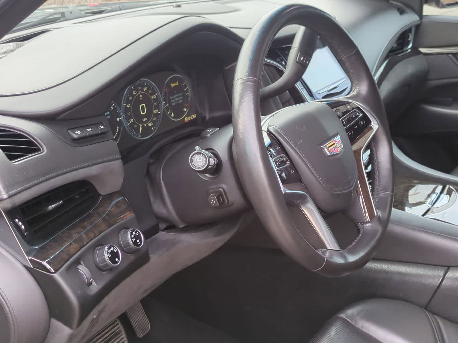 Thumbnail: 2015 Cadillac Escalade - 10