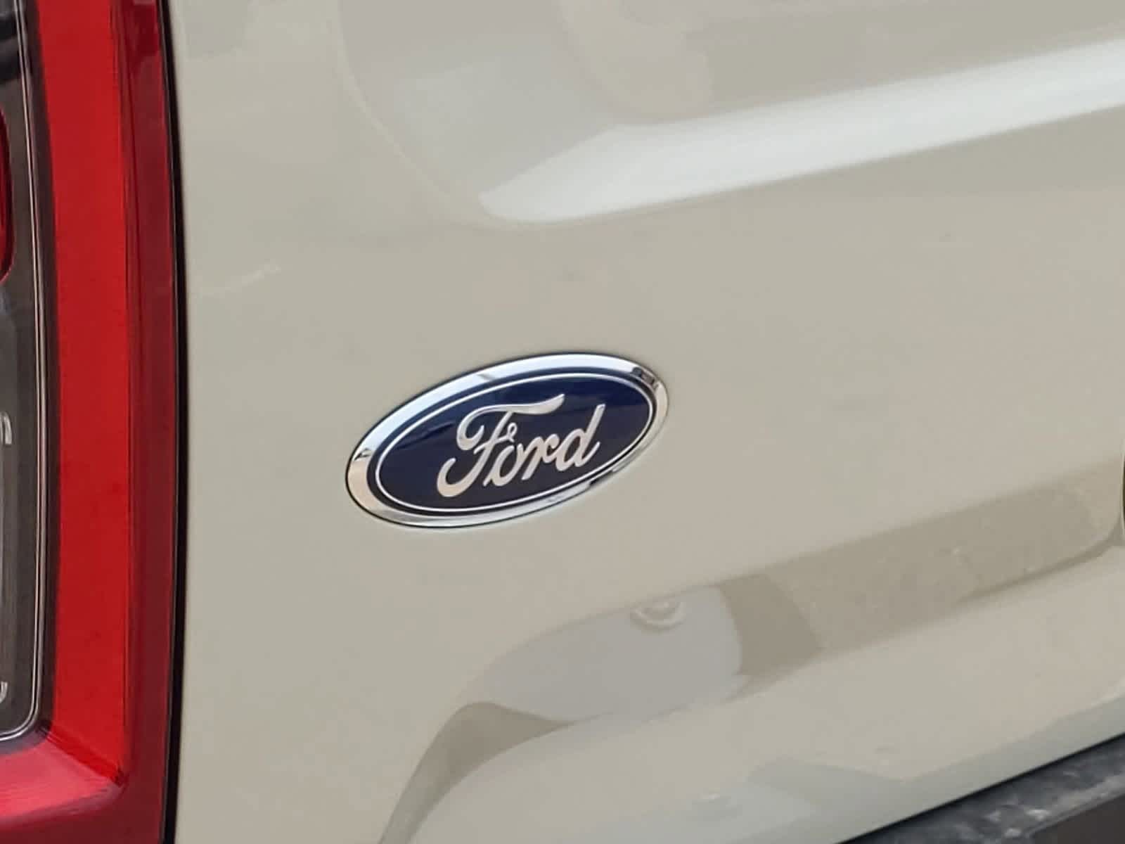 Thumbnail: 2025 Ford Bronco Sport - 12