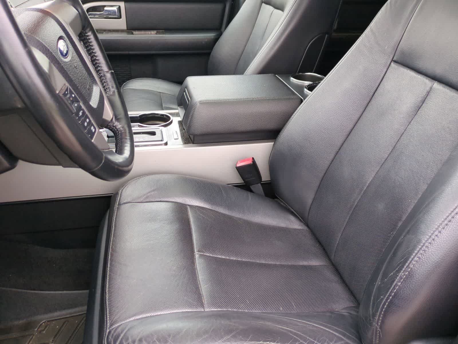 Thumbnail: 2015 Ford Expedition - 16