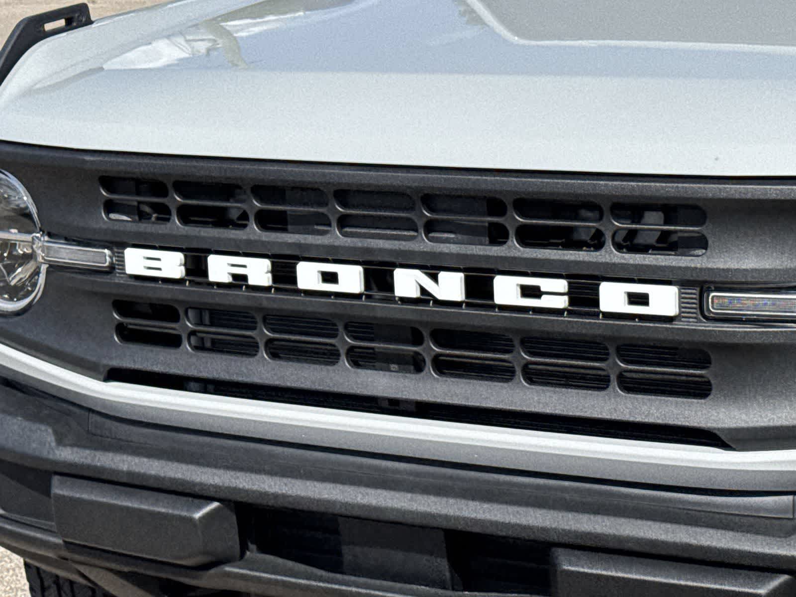Thumbnail: 2026 Ford Bronco - 12