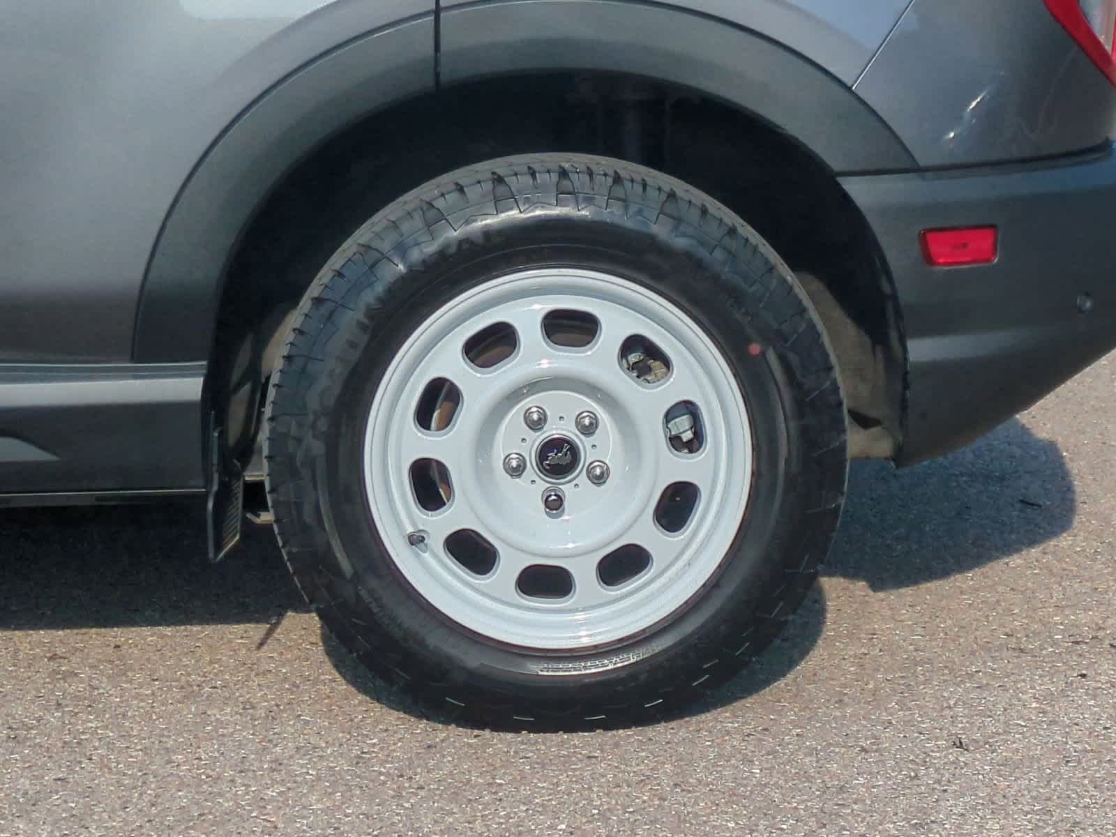 Thumbnail: 2023 Ford Bronco Sport - 14