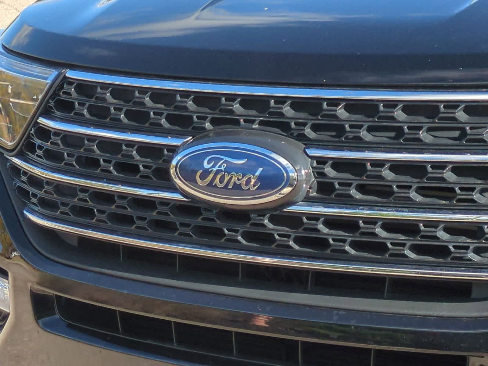 Thumbnail: 2022 Ford Explorer - 12