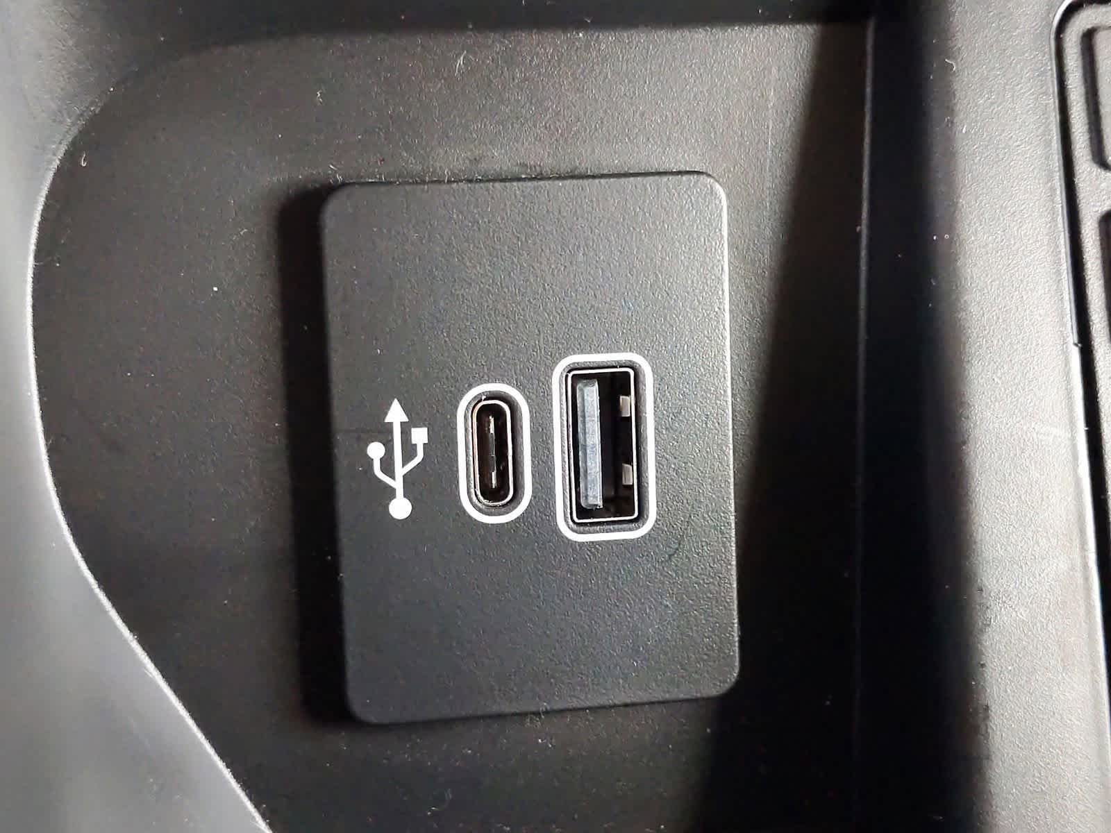 Thumbnail: 2025 Ford F-150 - 32