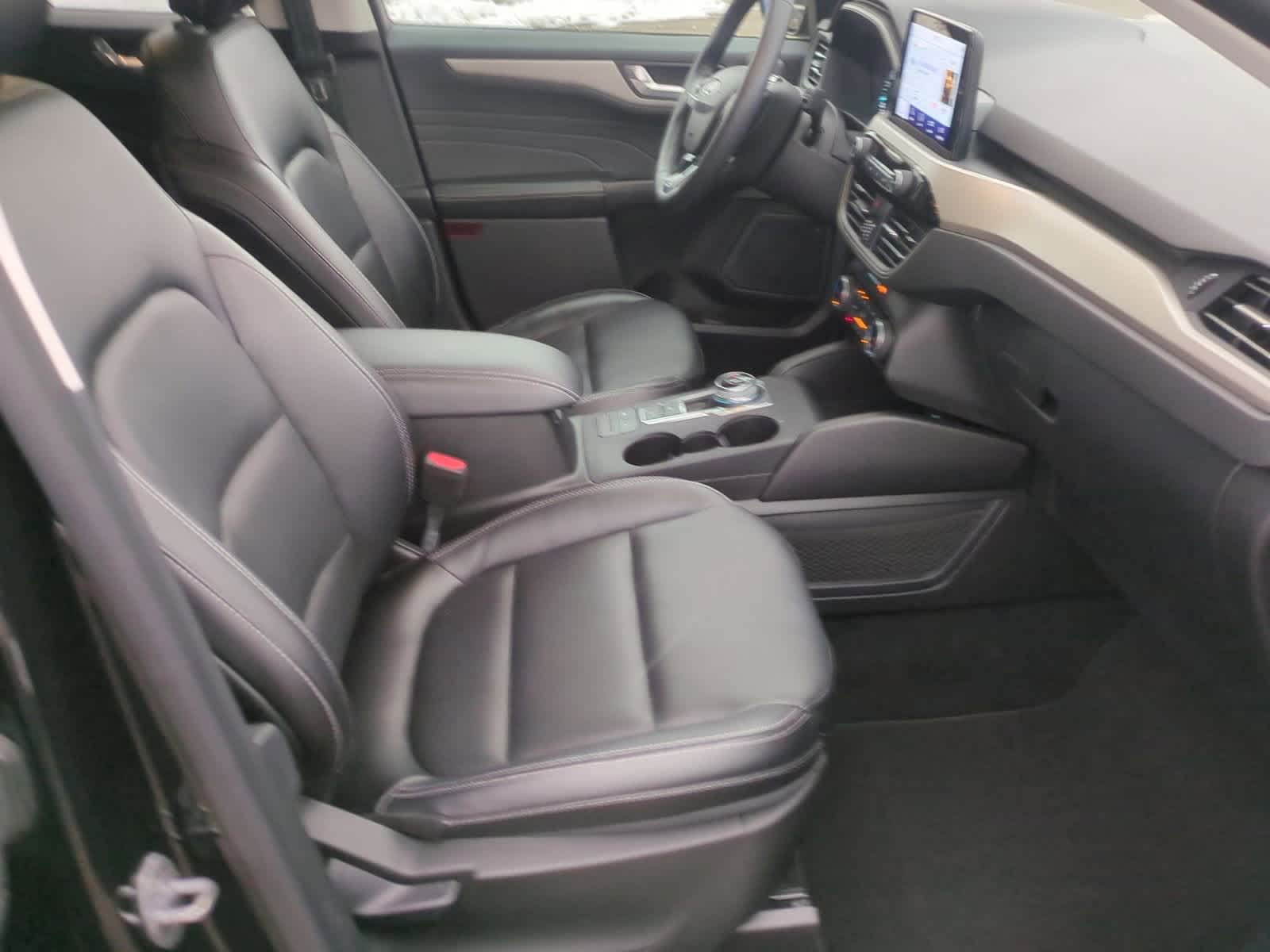 Thumbnail: 2022 Ford Escape - 23