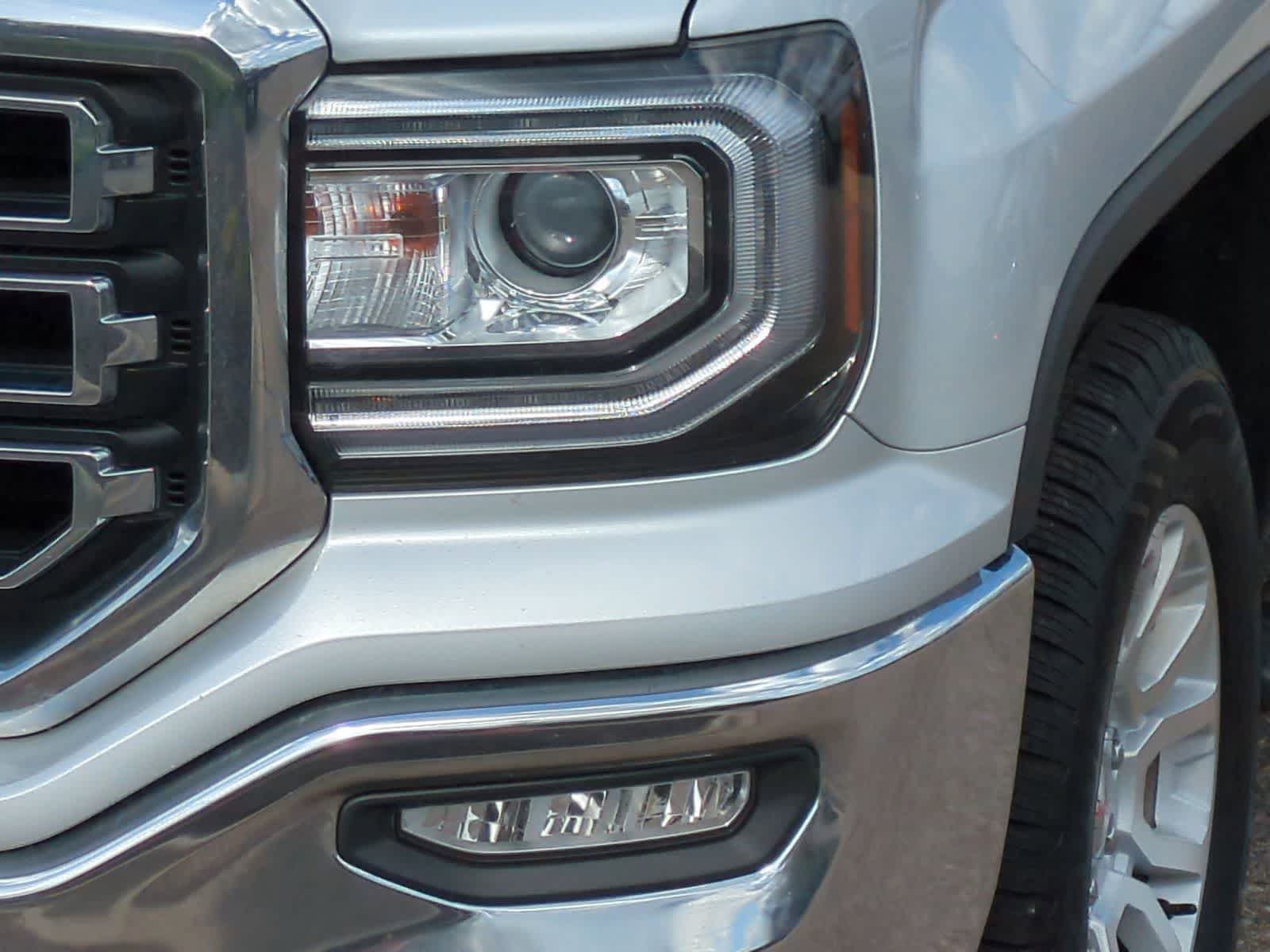 Thumbnail: 2017 GMC Sierra 1500 - 11