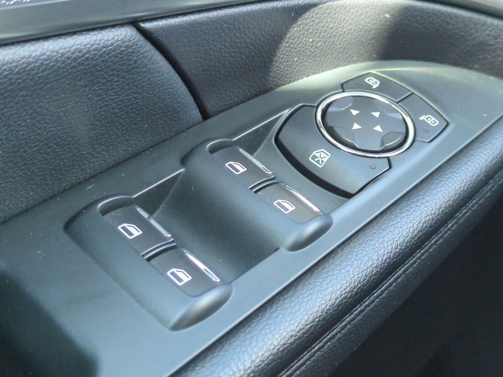 Thumbnail: 2019 Ford Explorer - 28