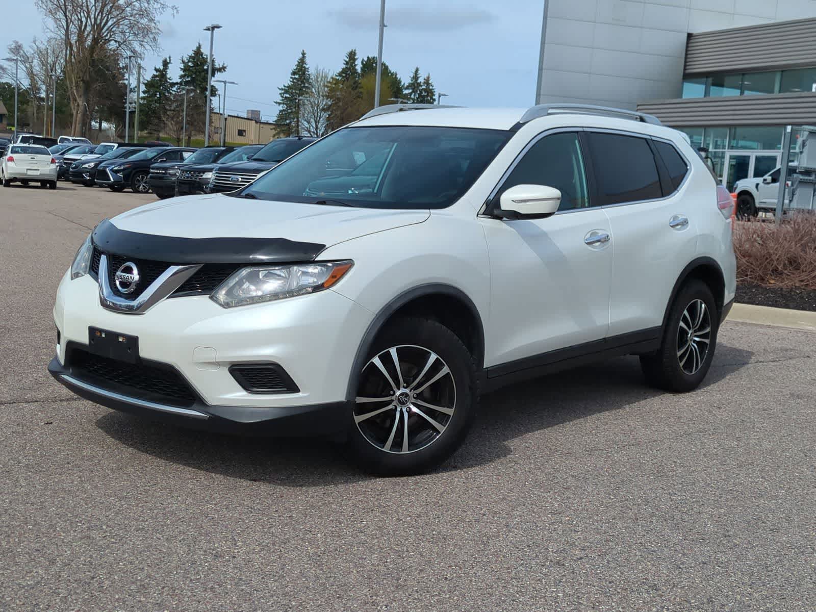 Thumbnail: 2015 Nissan Rogue - 1