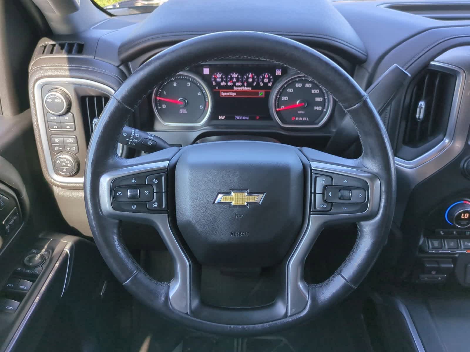 Thumbnail: 2020 Chevrolet Silverado 2500 - 24