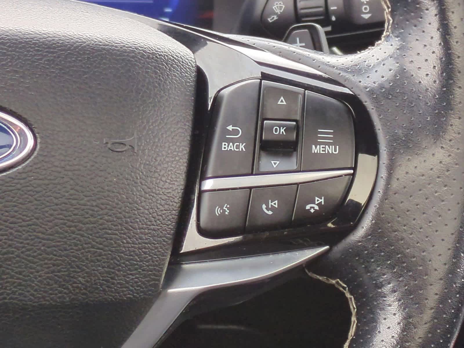 Thumbnail: 2022 Ford Explorer - 28