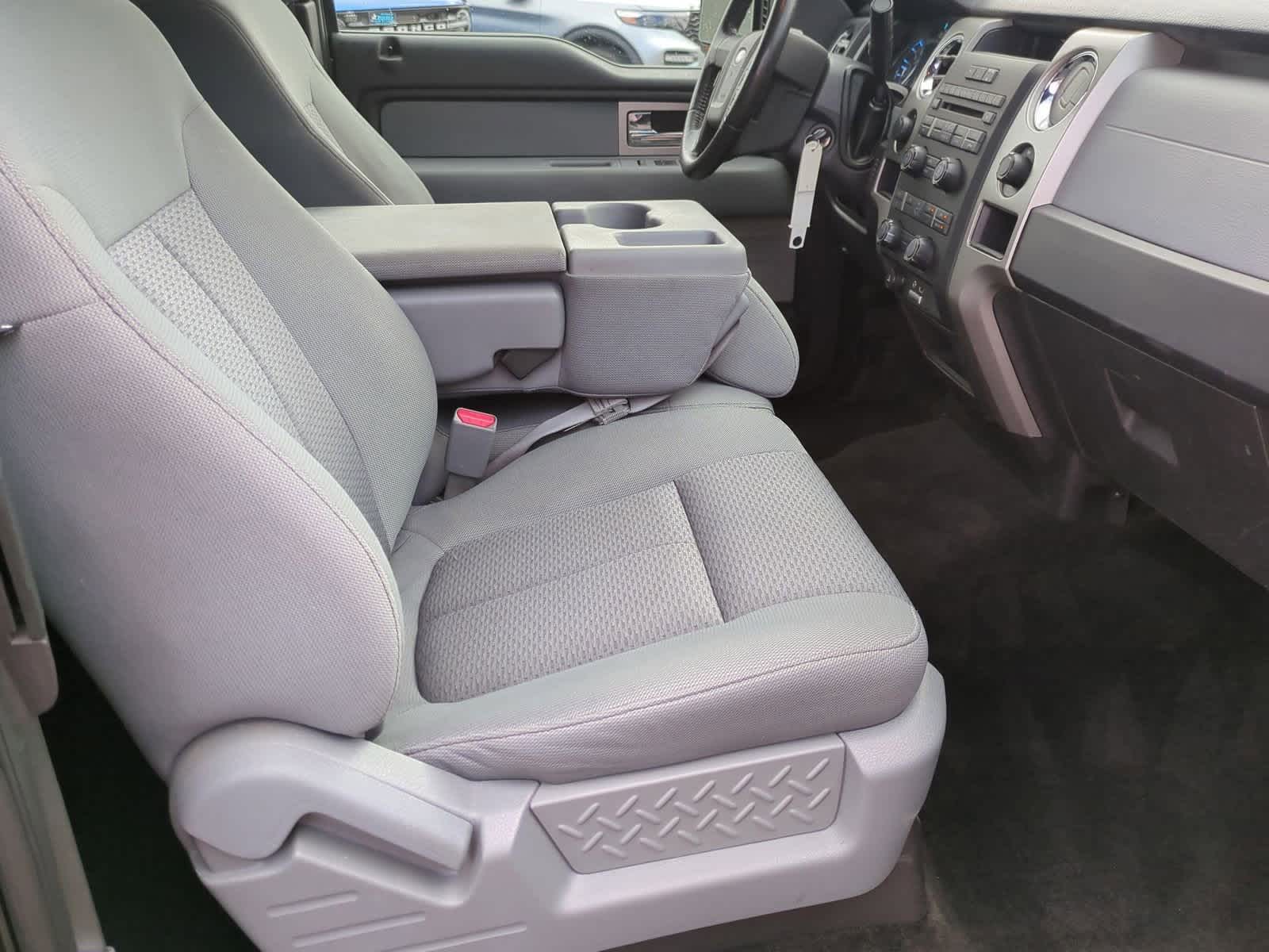 Thumbnail: 2011 Ford F-150 - 21