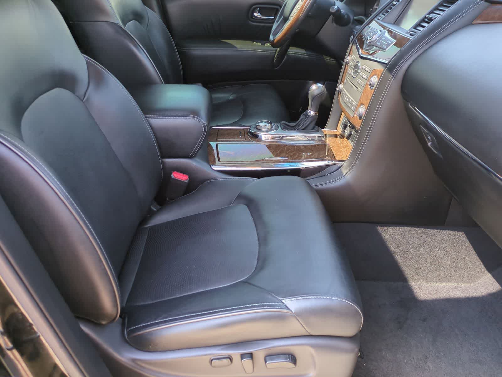Thumbnail: 2016 INFINITI QX80 - 23