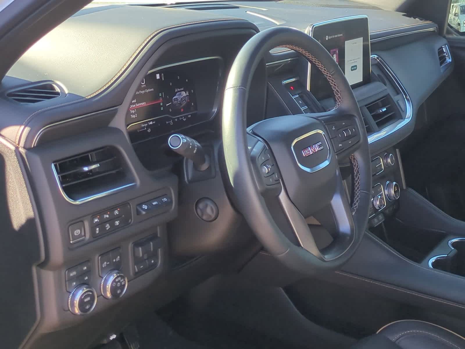 Thumbnail: 2023 GMC Yukon - 10