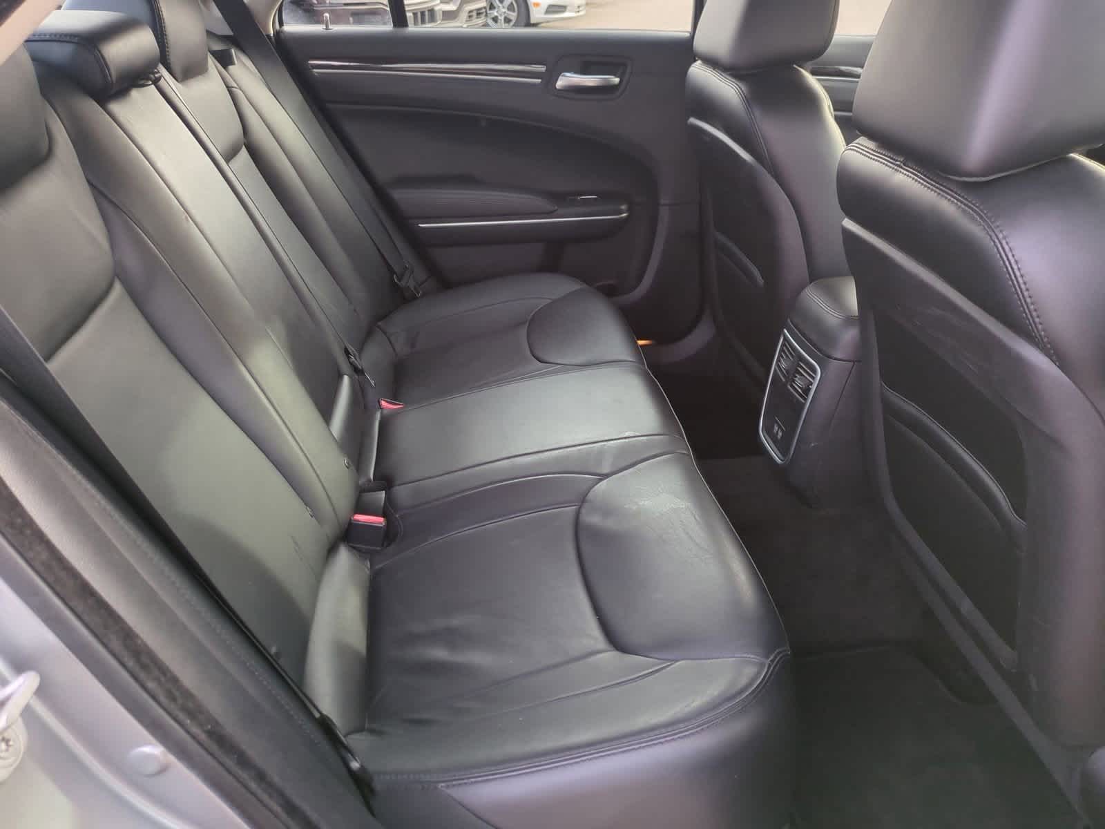 Thumbnail: 2015 Chrysler 300 - 20