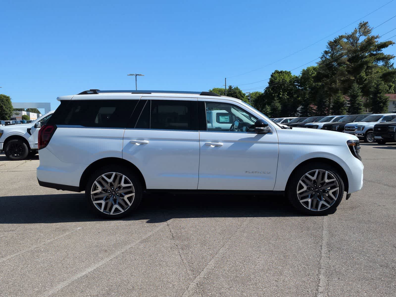 Thumbnail: 2026 Ford Expedition - 9