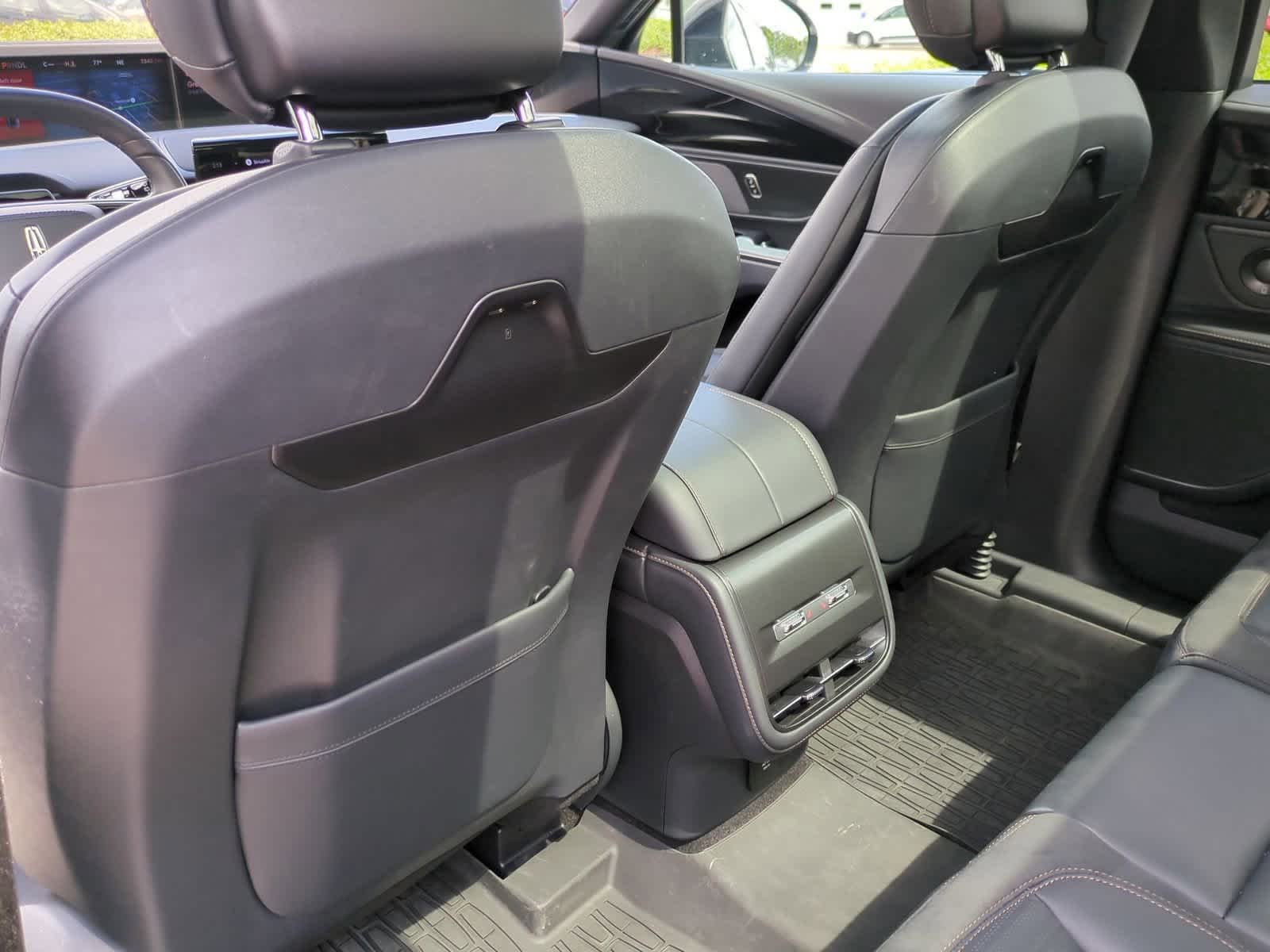 Thumbnail: 2024 Lincoln Nautilus - 18