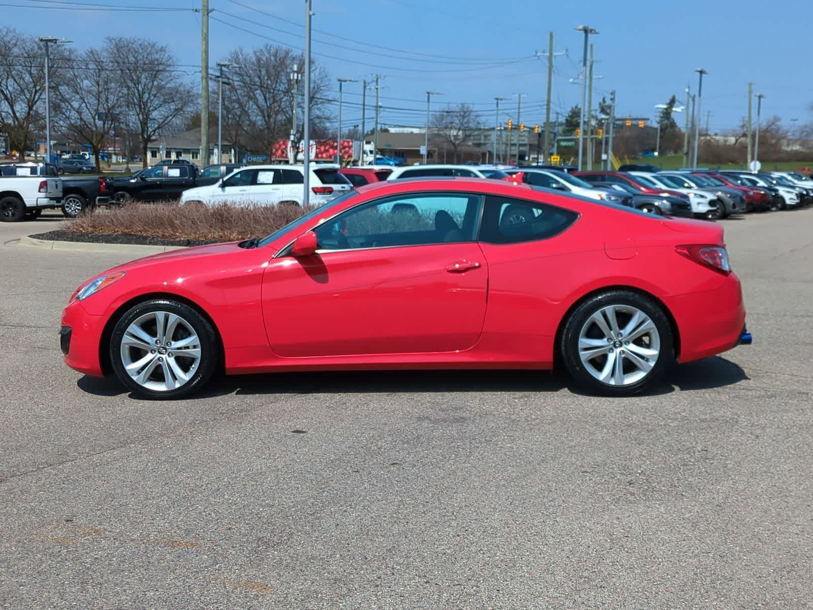 Thumbnail: 2012 Hyundai Genesis - 5